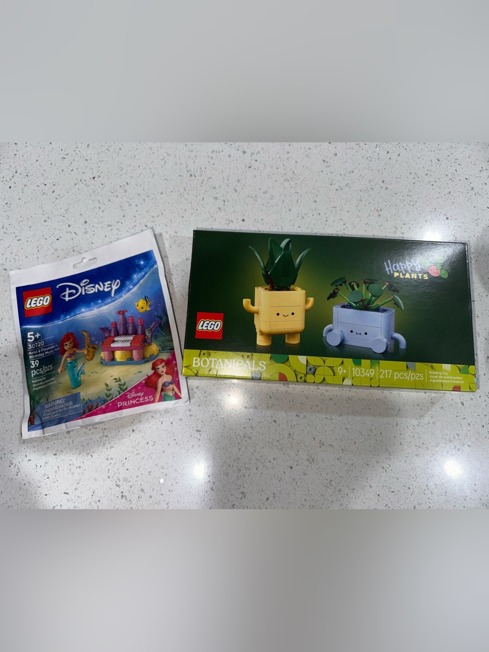 LEGO Bundle NWT Disney Ariel & Flounder Polybag + Botanicals Happy Plants Set